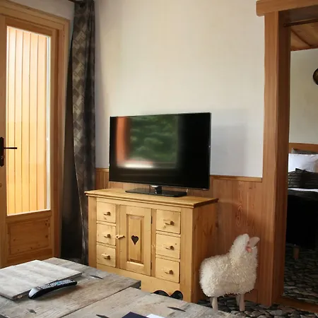 Otel Mounier 4*