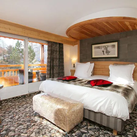 Mounier Otel