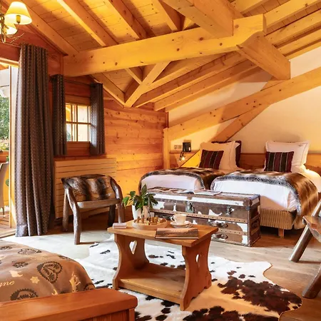 Mounier Hotell 4*