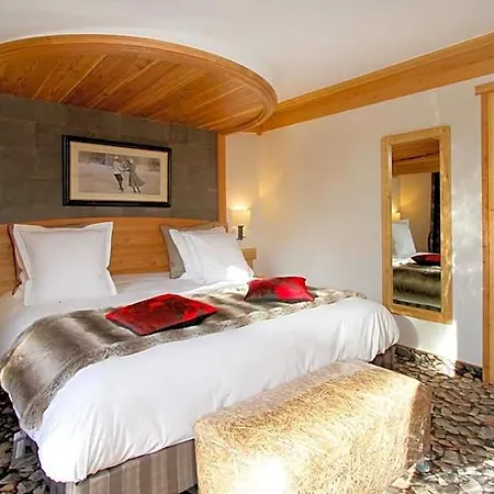 Mounier Hotel