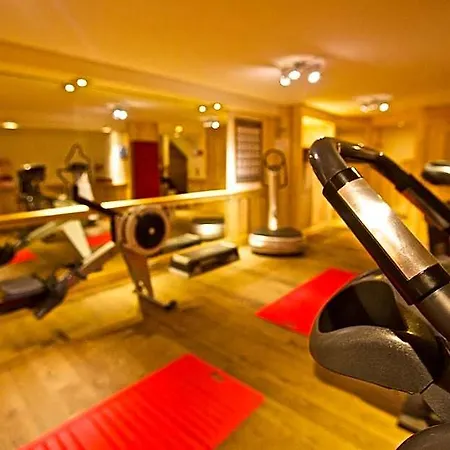 Mounier Hotel