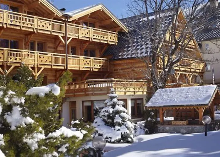 Mounier 4* Ле дез Альп