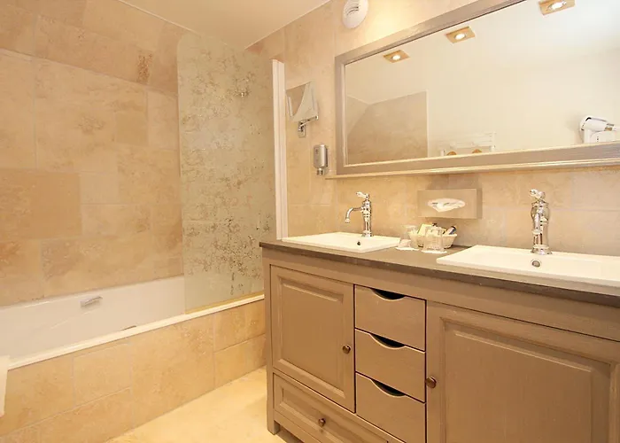 Mounier Ле дез Альп